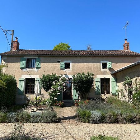 2 Chez Tabuteau Plaisance (Vienne) Exterior foto