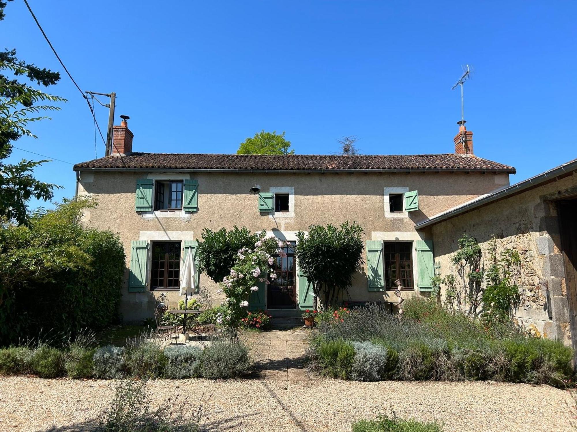 2 Chez Tabuteau Plaisance (Vienne) Exterior foto