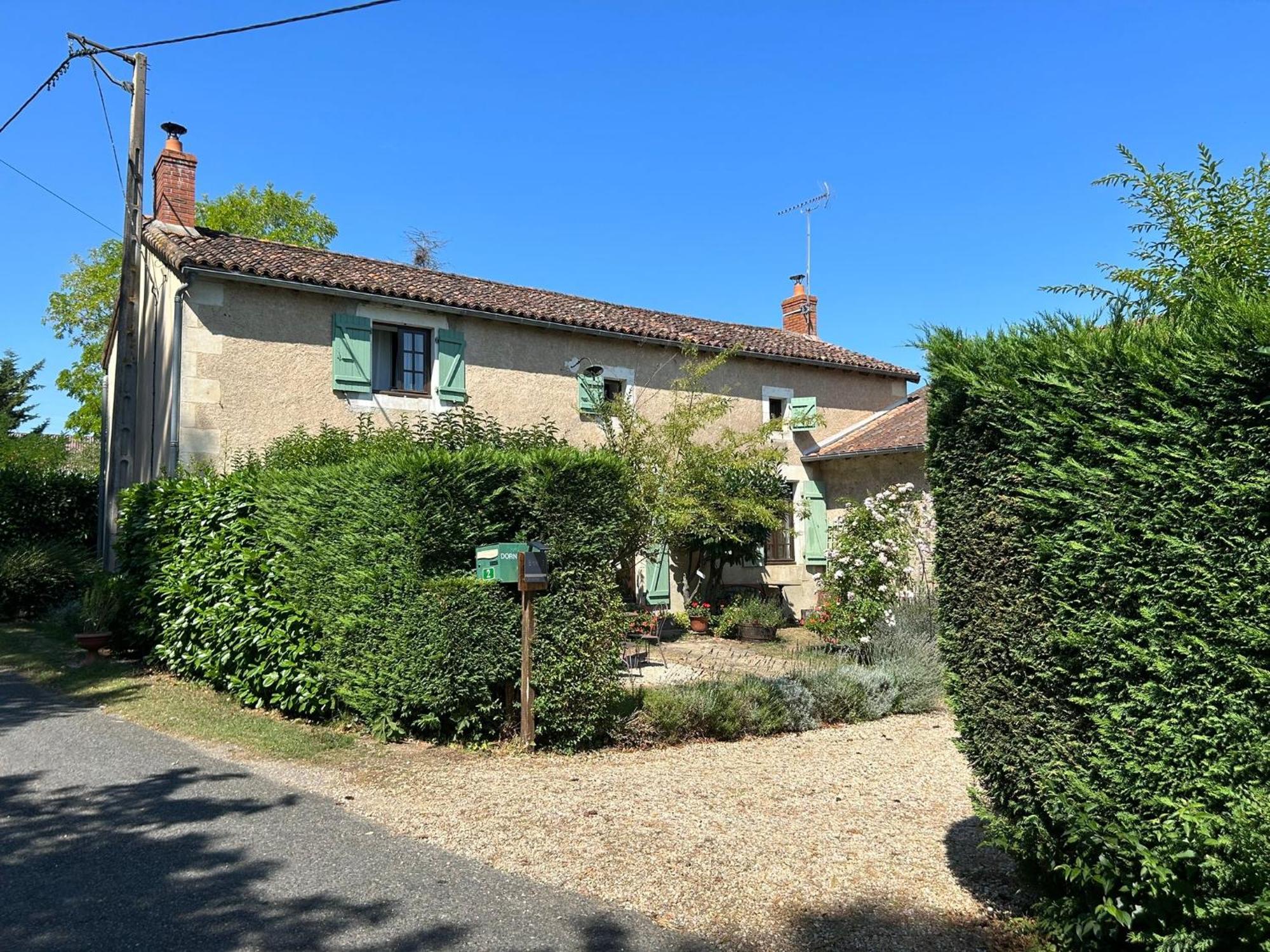 2 Chez Tabuteau Plaisance (Vienne) Exterior foto